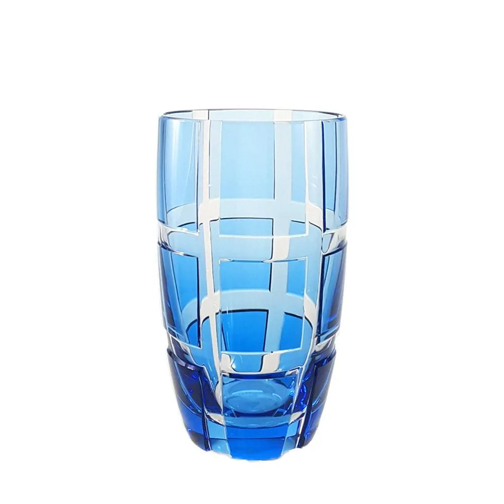 hellblauer, geschliffener Bleikristallbecher