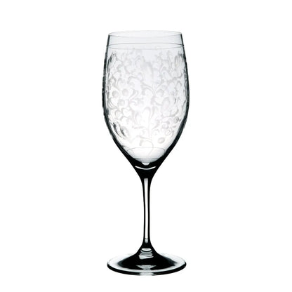 Weinglas mit aufwändoger Handgravur