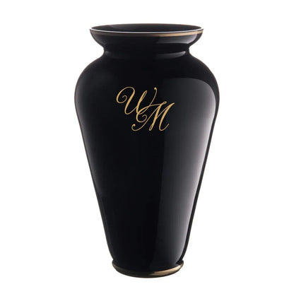 schwarze Bodenvase mit Goldmonogramm