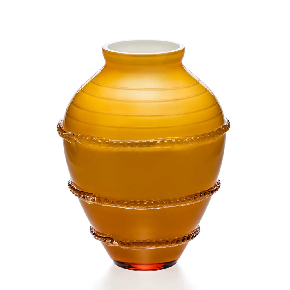 Blumenvase aus leuchtend gelbem Opal Überfangglas